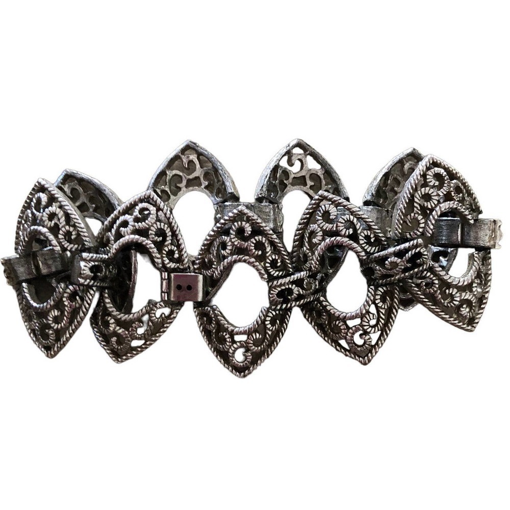 VINTAGE CROWN TRIFARI SILVER TONE METAL FILIGREE LINK BRACELET SIGNED